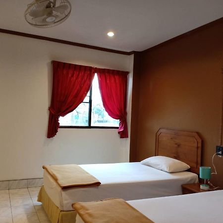 Хостел Kookkai House Patong Экстерьер фото