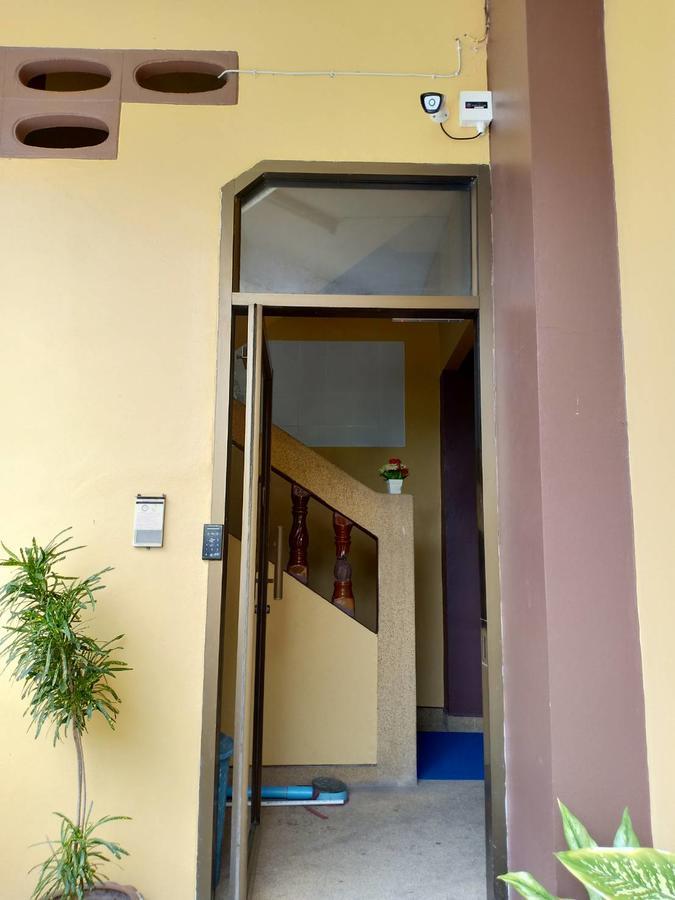 Хостел Kookkai House Patong Экстерьер фото