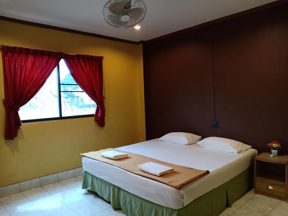 Хостел Kookkai House Patong Экстерьер фото