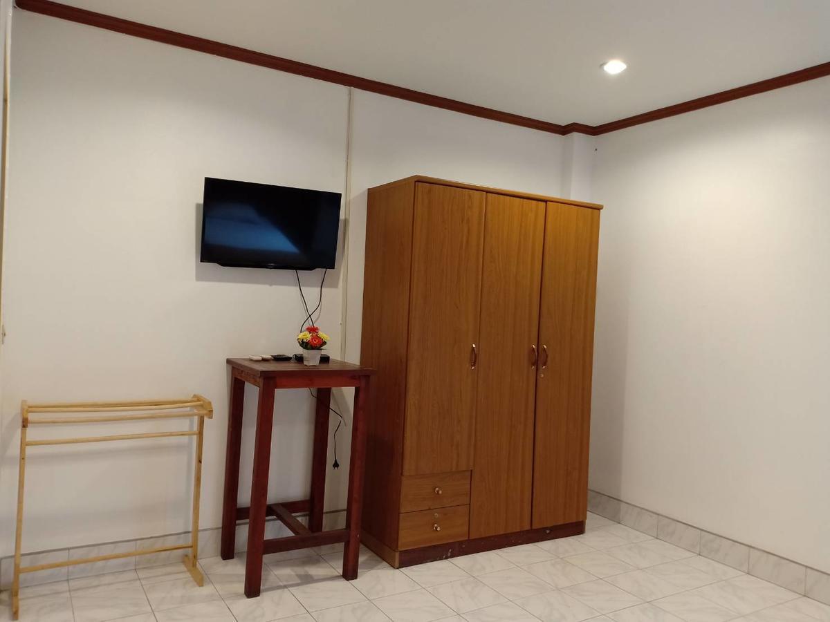 Хостел Kookkai House Patong Экстерьер фото