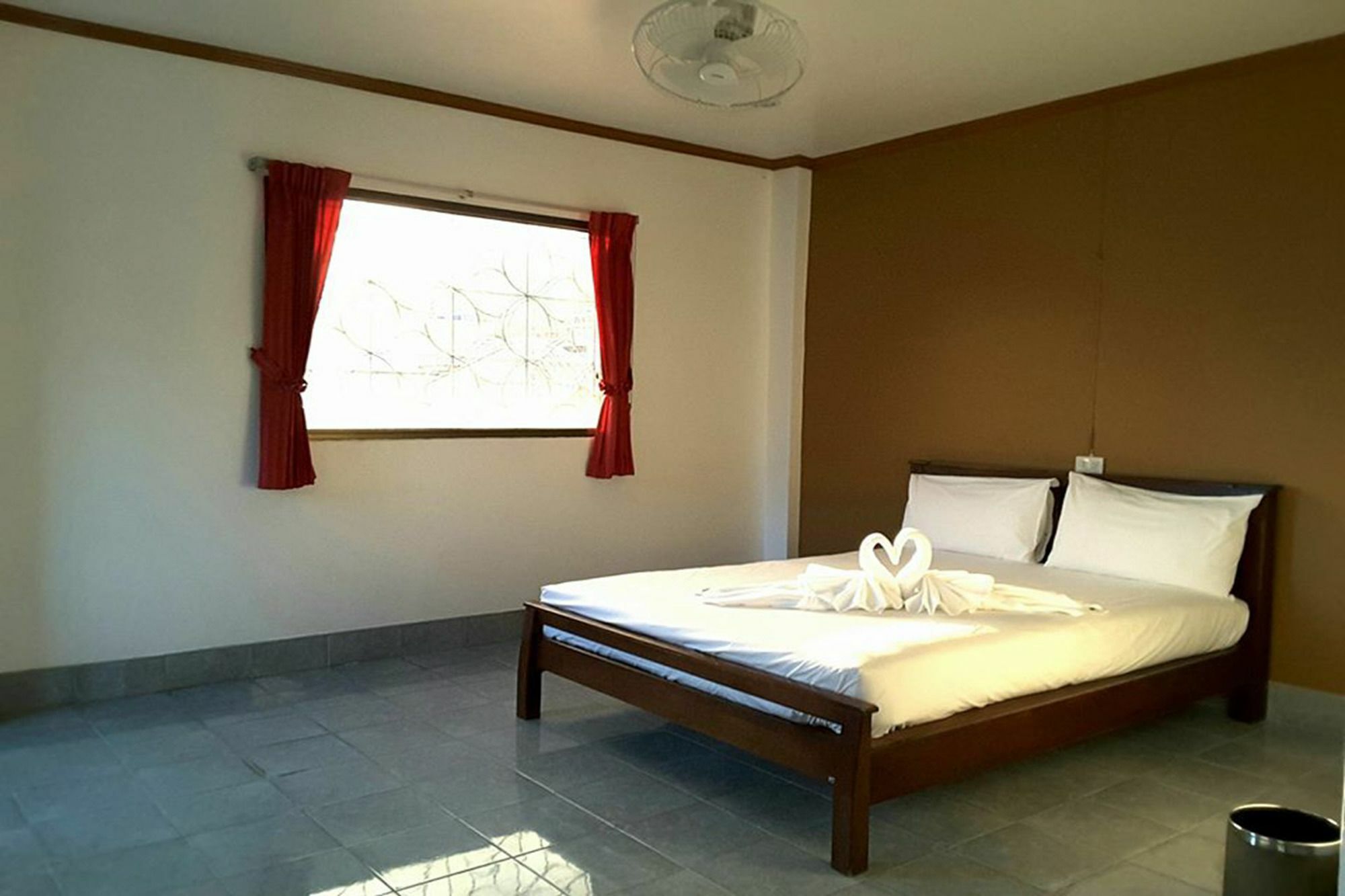 Хостел Kookkai House Patong Экстерьер фото
