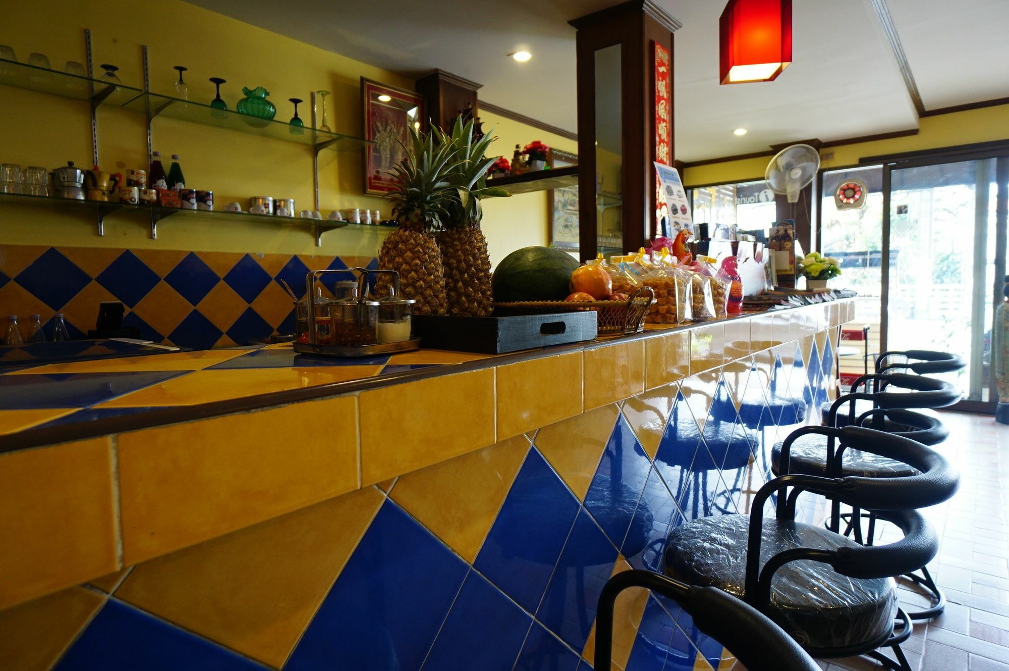 Хостел Kookkai House Patong Экстерьер фото